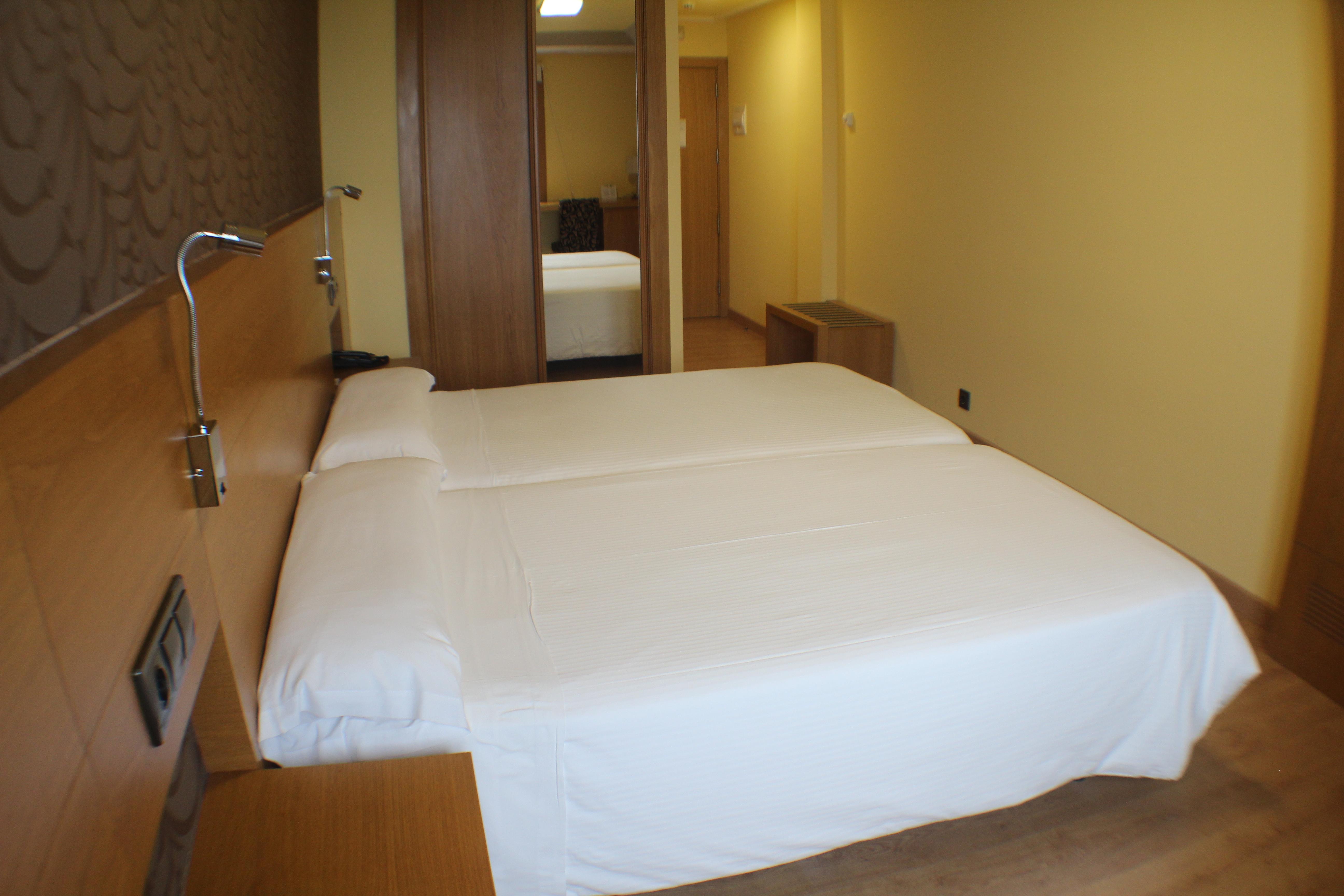 Hotel Nordes Burela Экстерьер фото